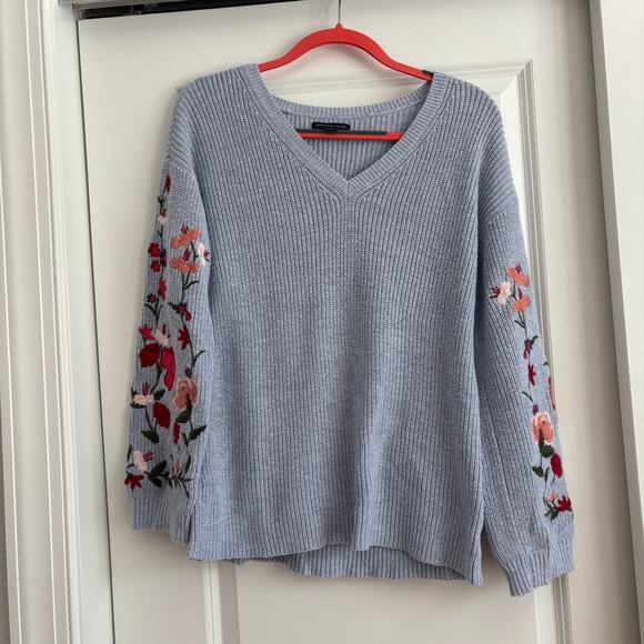 American Eagle Sweaters - American Eagle Women’s Floral Embroidered Sweater Sz S Balloon Sleeve Boho